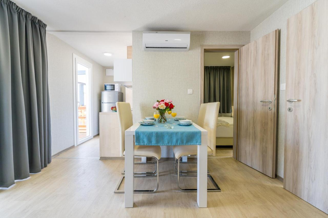Mobile Homes Krk Silo Exterior photo